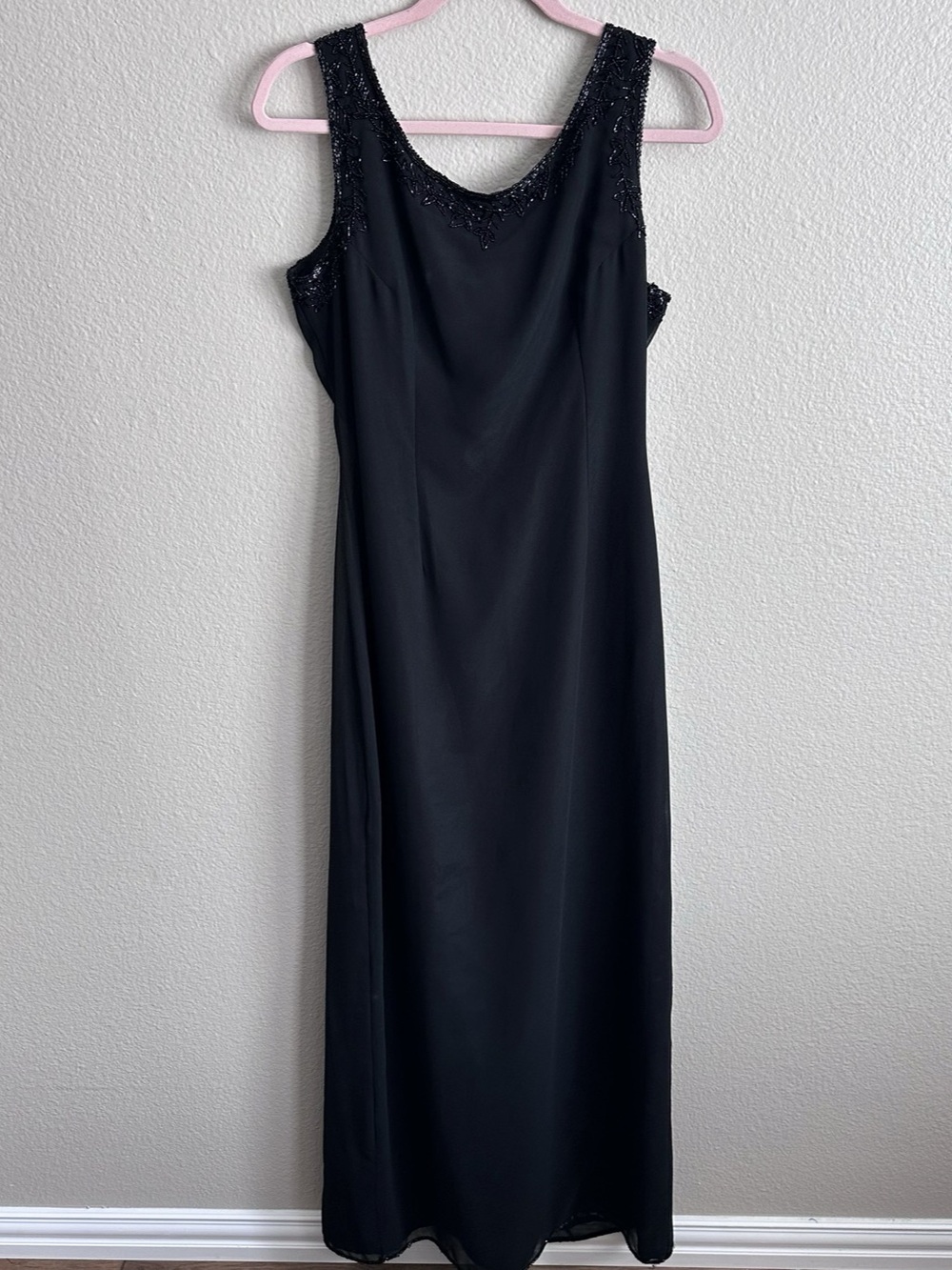 Cristall Collection Beaded Neckline Formal Maxi Dress in Black Size 10